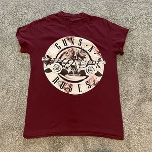 Guns and Roses Tee